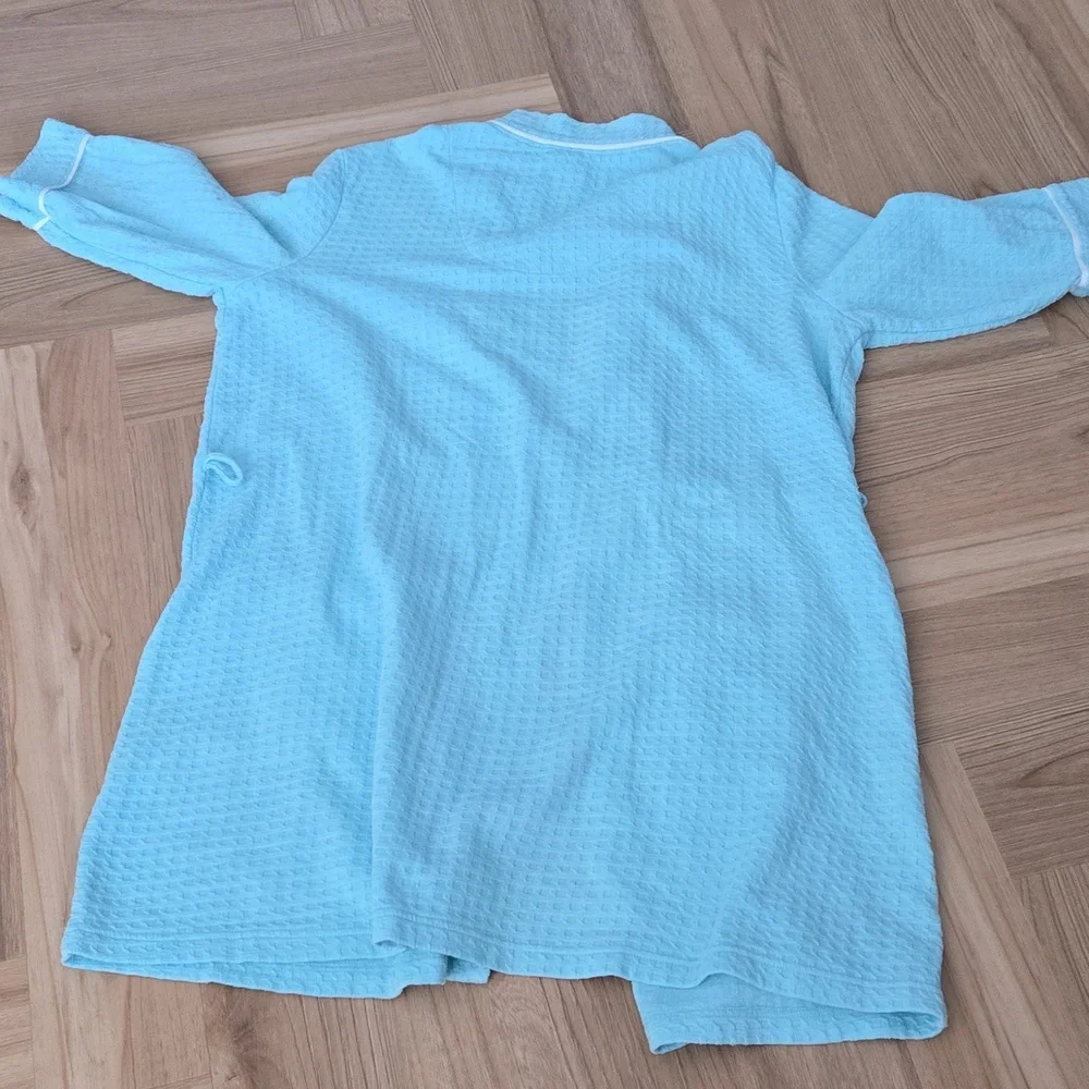 LIZ CLAIBORNE Large Light Blue Waffle Knit Robe - Picture 5 of 7